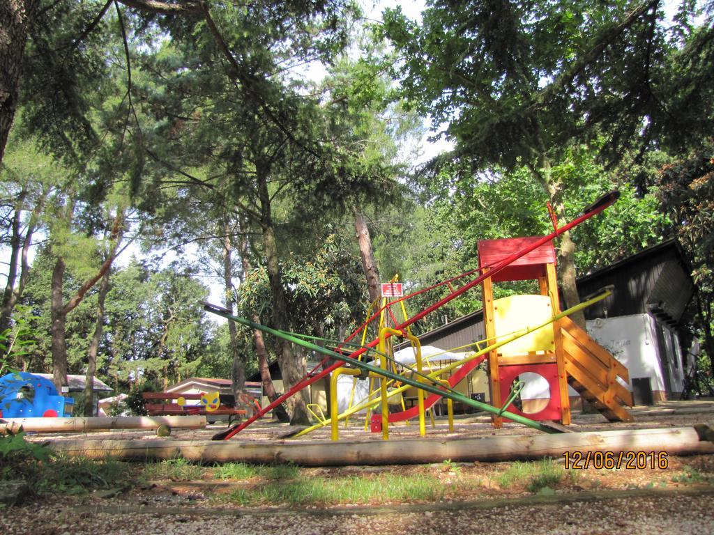Holiday Park Mimoza Basanija Exterior photo