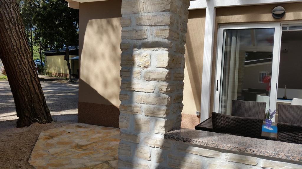 Holiday Park Mimoza Basanija Exterior photo