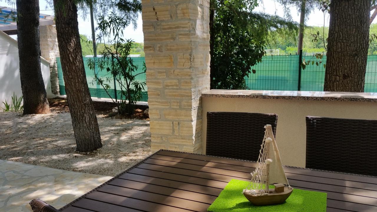 Holiday Park Mimoza Basanija Exterior photo